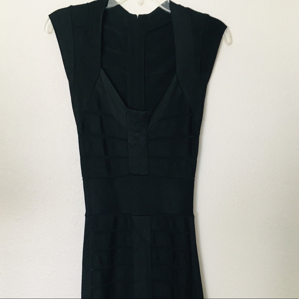 White House Black Market fitted black dress. Small